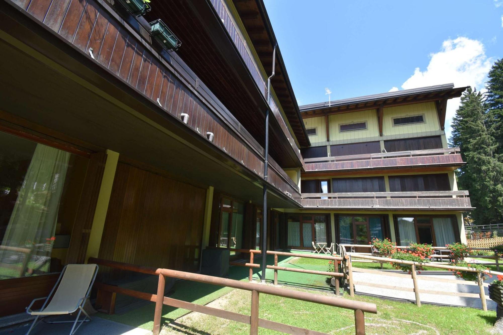 Residenza Silvana Madonna di Campiglio Exterior photo